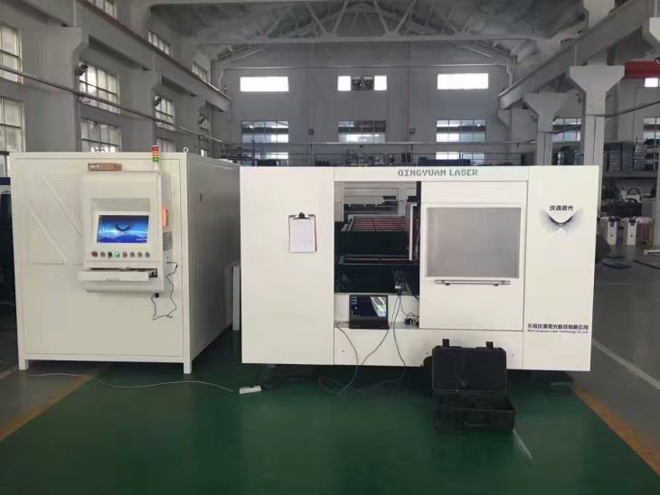 Pallet Shuttle Exchange Table Laser Cutting Machine 
